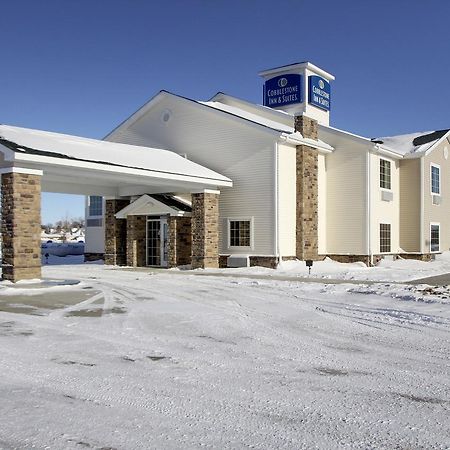 Cobblestone Inn & Suites - Harvey Exterior photo